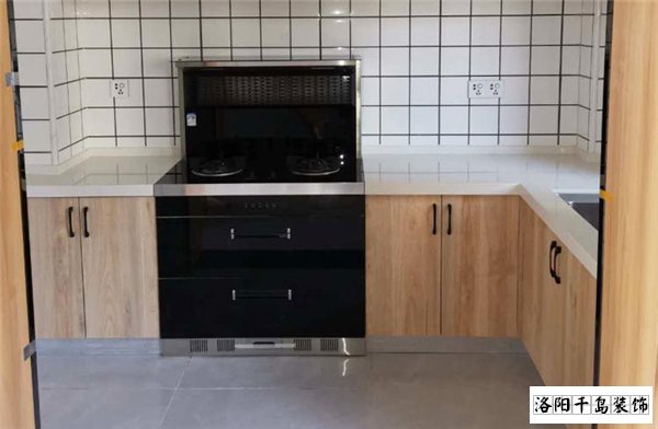 集成一體灶，節能省空間